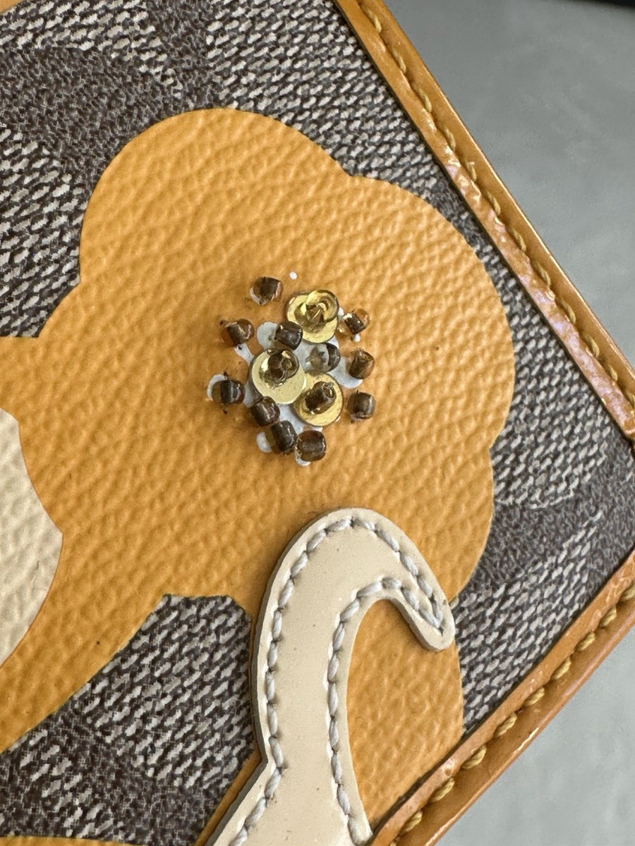 NEW COACH POPPY CHAN LEMON EMBELLISHED SMALL ID/COIN/CARD CASE