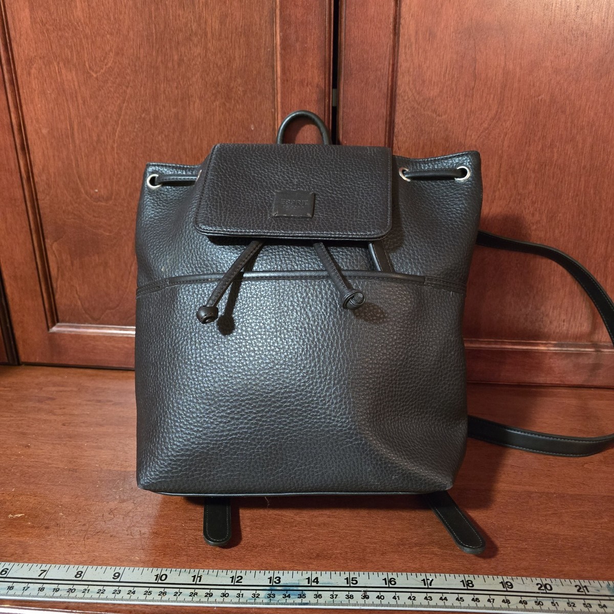 Y2K Esprit Vintage Faux Leather
Drawstring Backpack Vintage Esprit Leather Backpack main image 3