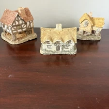 David Winter - 3 Piece Set Of Houses- 1982 - England- Pls See Description-