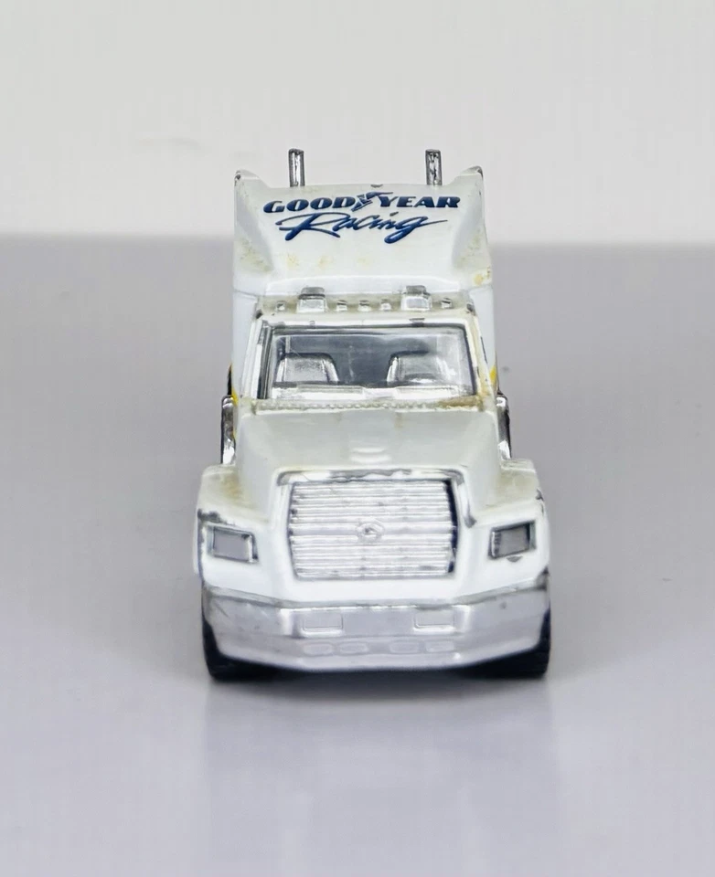 Vintage Matchbox Good Year Racing Ford Aeromax Container Truck (1992) IOP - Image 2 of 4