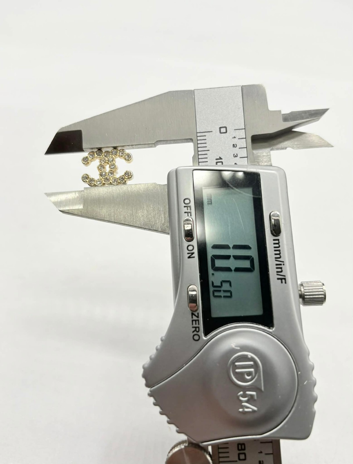 CHANEL CC Logos Rhinestone Stud Earrings Gold Tone 925 thumbnail 11