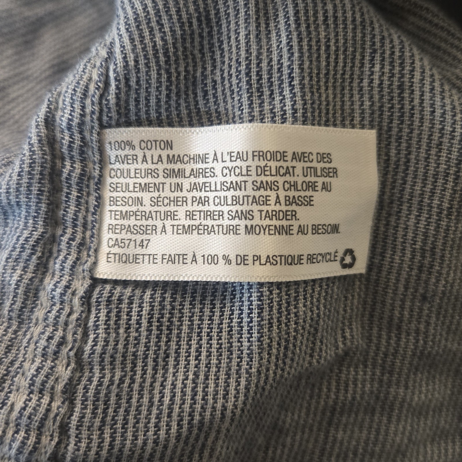 Mossimo Supply Co Shirt Mens 2XL Long Sleeve Button Down Micro Print Chambray image 9
