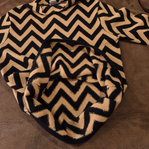 WHITE + WARREN CASHMERE SWEATER CHEVRON BEIGE AND BLACK SMALL - Picture 9 of 12