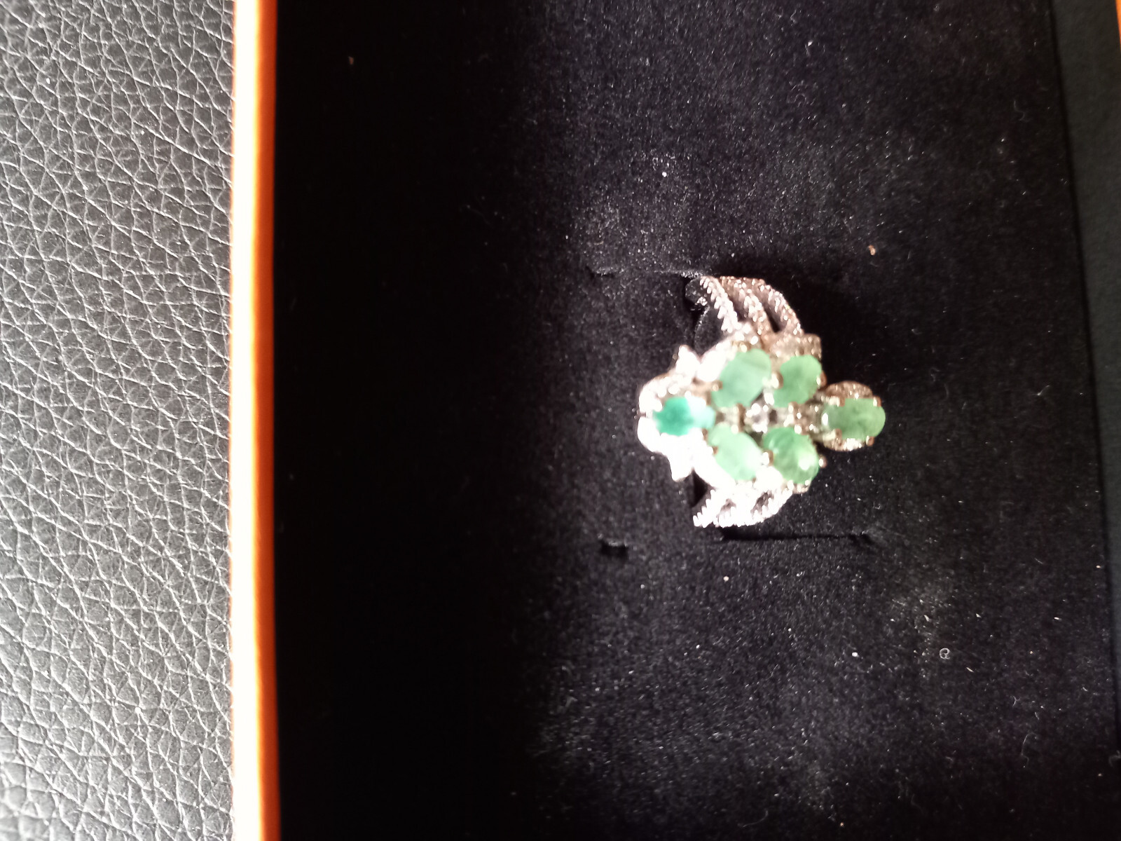 Bild 1 von 4