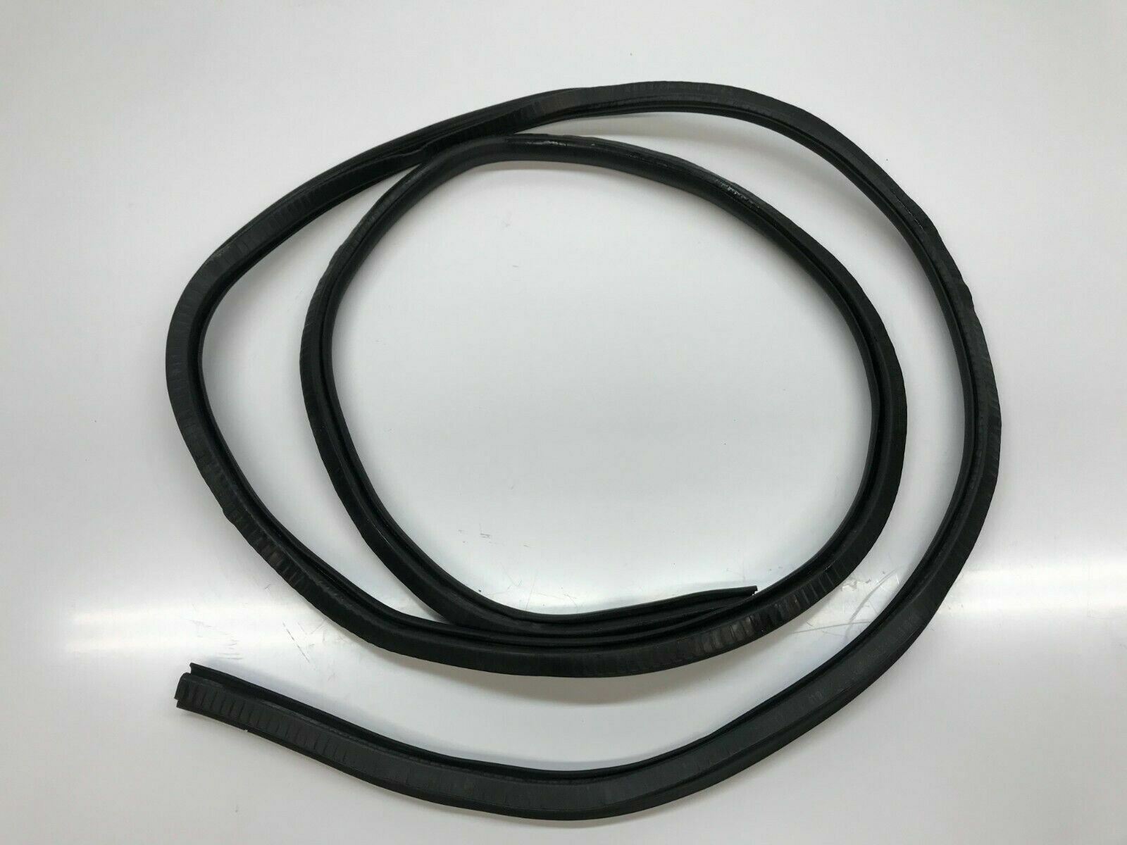 LAMBORGHINI MURCIELAGO DOOR RUBBER GASKET SEAL OEM 8E0831721A 418837500B