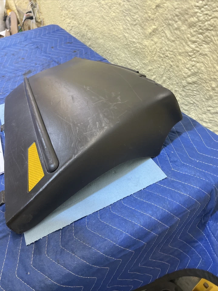 Cubierta protectora de panel lateral izquierdo Polaris Dragon Rmk 800 2010 153 Foto 4 de 4