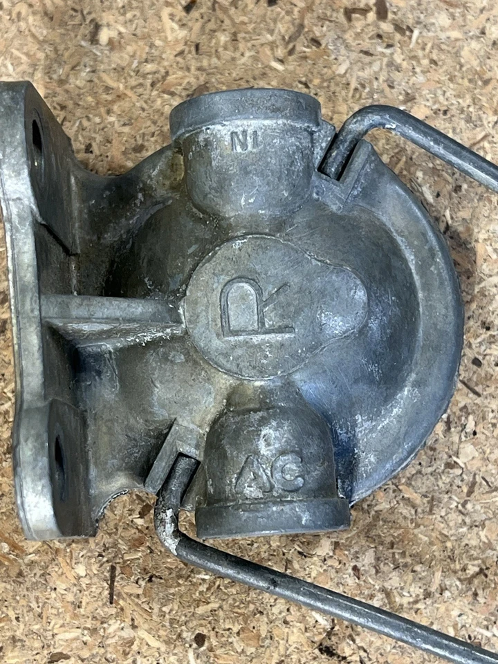 捷豹 XKE E 型 XK150 Mk X XJ6 S1 AC Delco 玻璃碗燃料过滤器 C13681 — 第 4/4 张图片