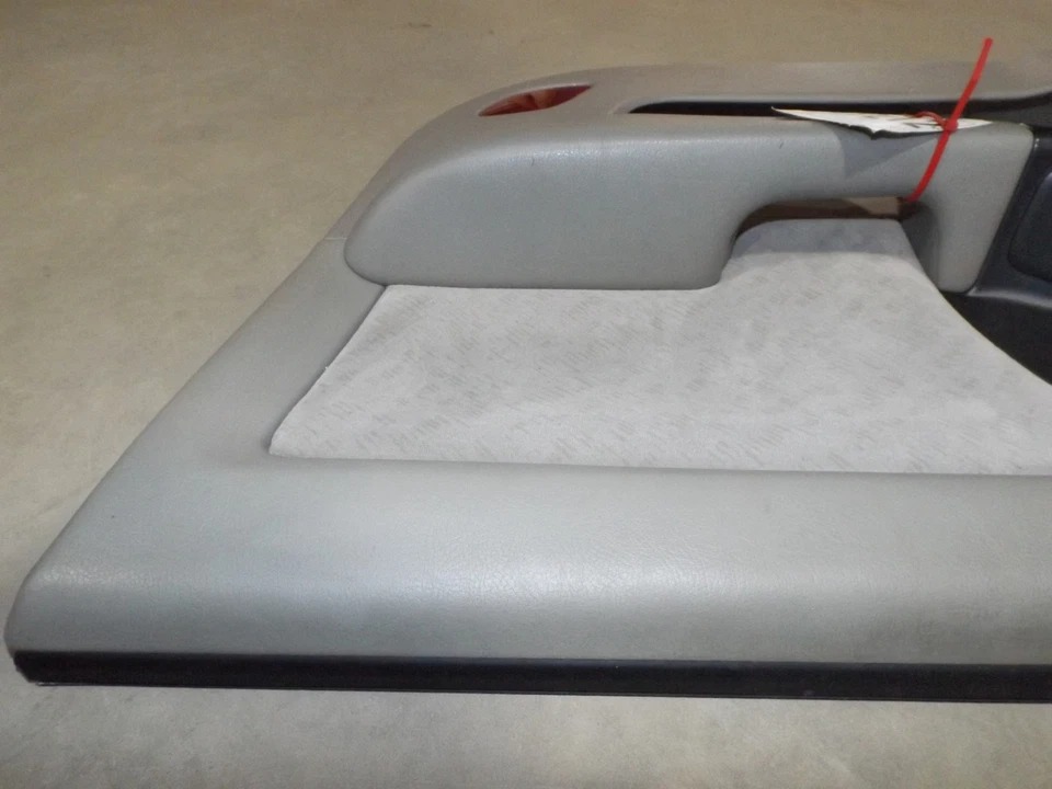 2004–2006 Hyundai Elantra Front Right Passenger Door Interior Trim Panel Used - Изображение 4 из 4
