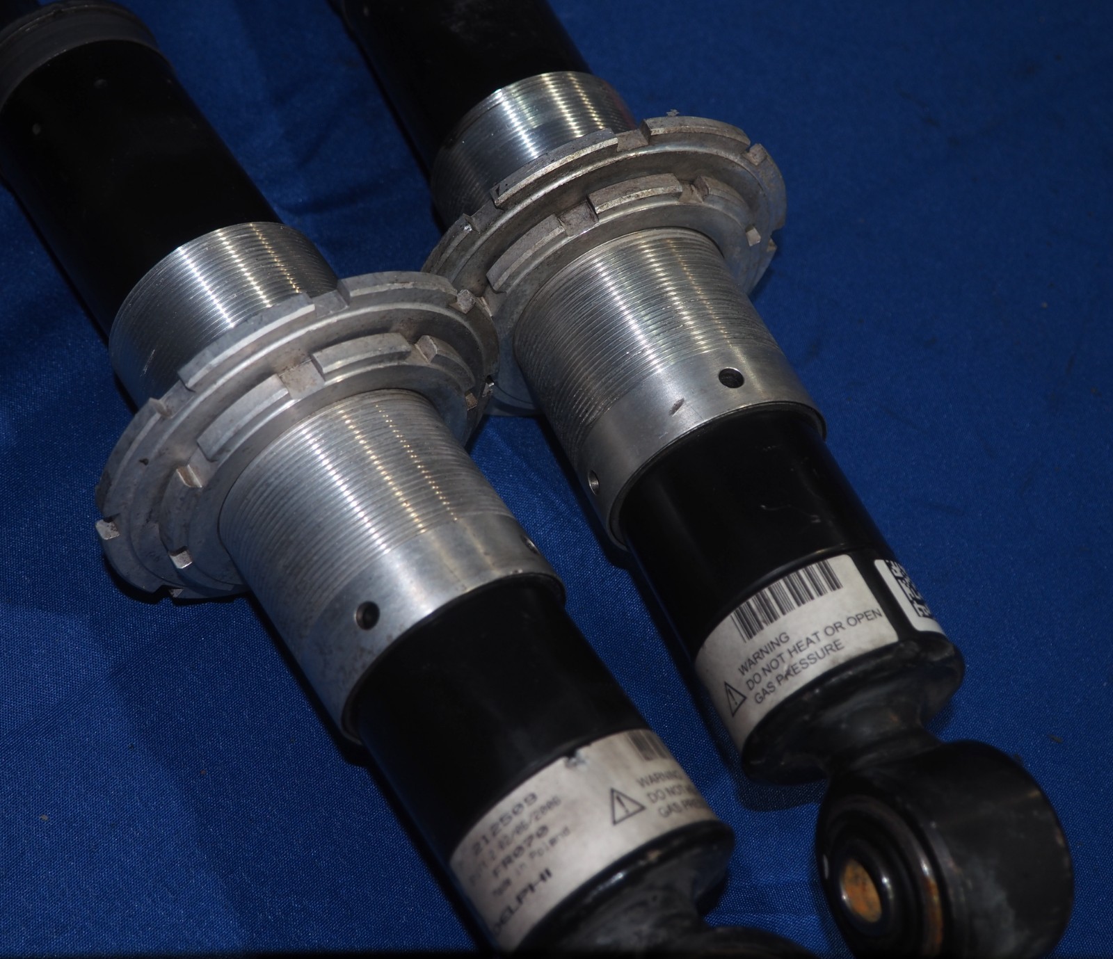 2006-2012 Ferrari 599 GTB Rear Left & Right Shock Absorber Pair Set OEM *Cores*