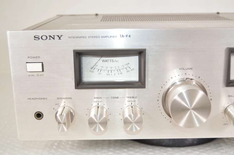 Amplificatore integrato stereo Sony TA-F4 argento funzionante ottimo - Immagine 3 di 4