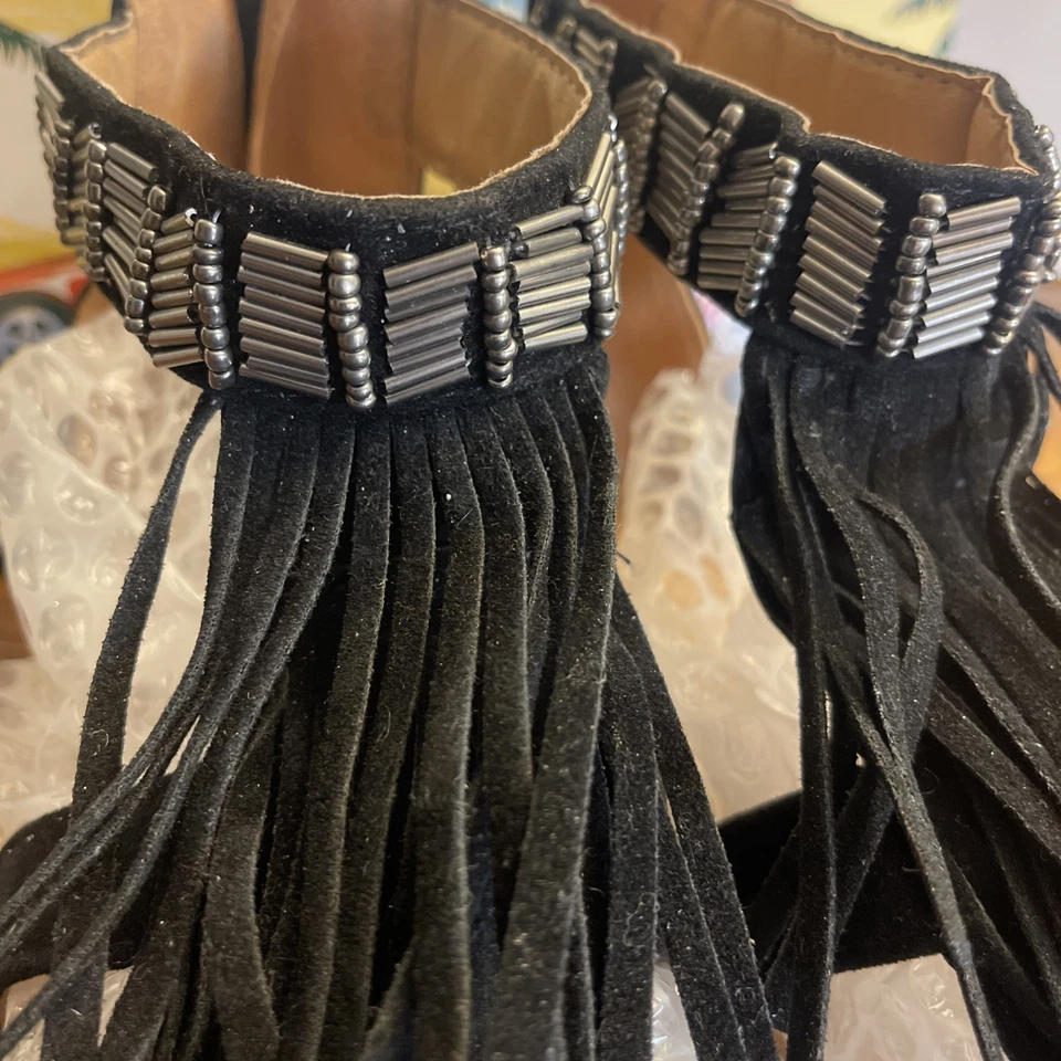 FOREVER Black Flat Sandals Bohemian Gladiator Tassel Fringe Metallic Detail Sz 9 - Image 3 of 4