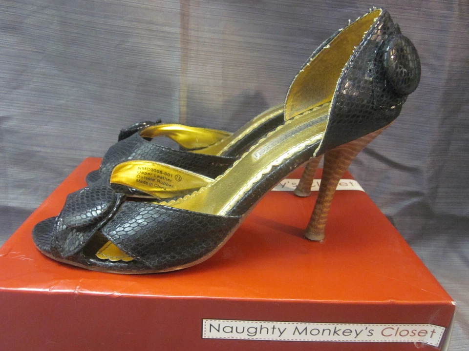 Naughty Monkey's Closet - Zapatos de tacón alto de cuero MAMMA MIA negros precio de venta sugerido por el fabricante 74 USD Foto 2 de 4