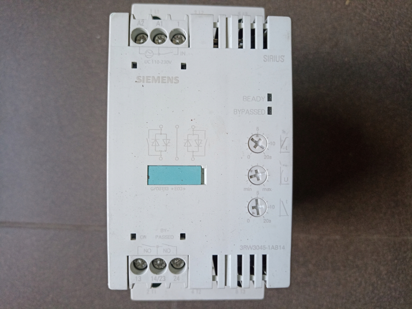 Siemens 3RW3045-1AB14 75A, 37KW/400V,