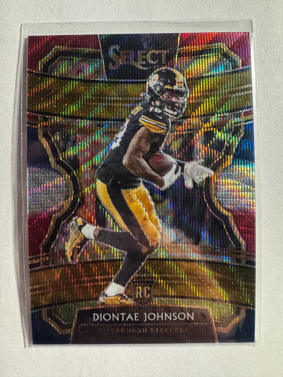 K261,312 - 2019 Select Prizm Tri Color #31 Diontae Johnson #/199