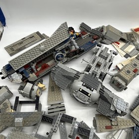 LEGO Star Wars: X-Wing Starfighter (9493) & Other Star Wars Sets MIXIED LOT LBS