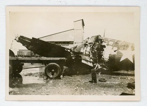 #  24 OLD WW2 MILITARY PHOTO DAMAGED AIRPLANE  1945 SNAPSHOT