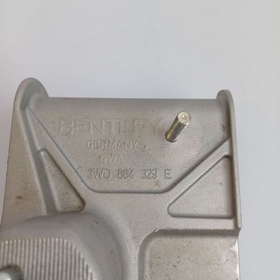 2006-2011 Bentley Flying Spur Pedestal Mounting Armrest 3W0864329