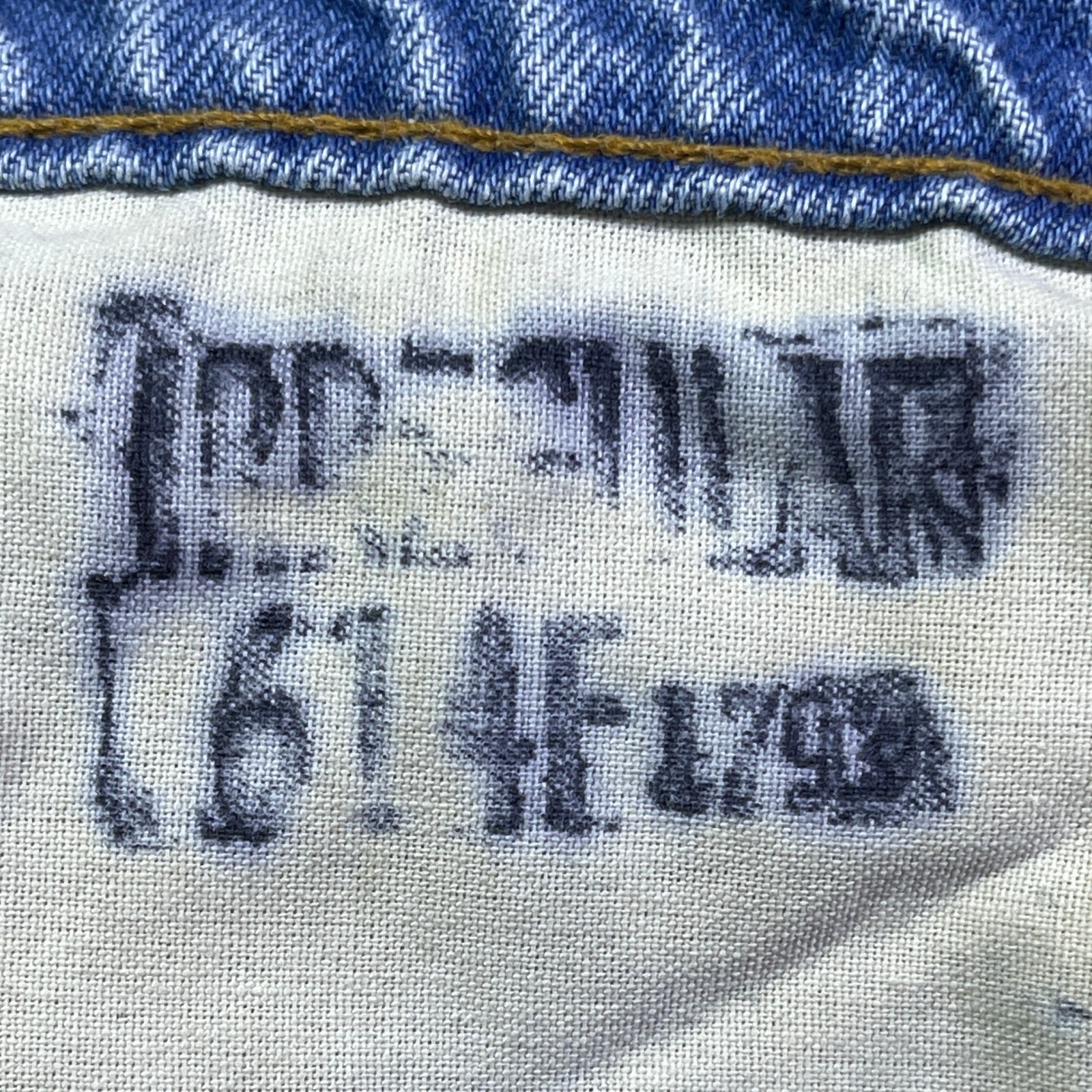 Levi's 505 Regular Fit Straight Leg Light Wash Jeans Men's W38 L30 Everyday thumbnail 18