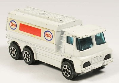 GUY WARRIOR ESSO ÖL BENZIN TANKWAGEN CORGI JUNIORS VINTAGE GBHUSKY CDC