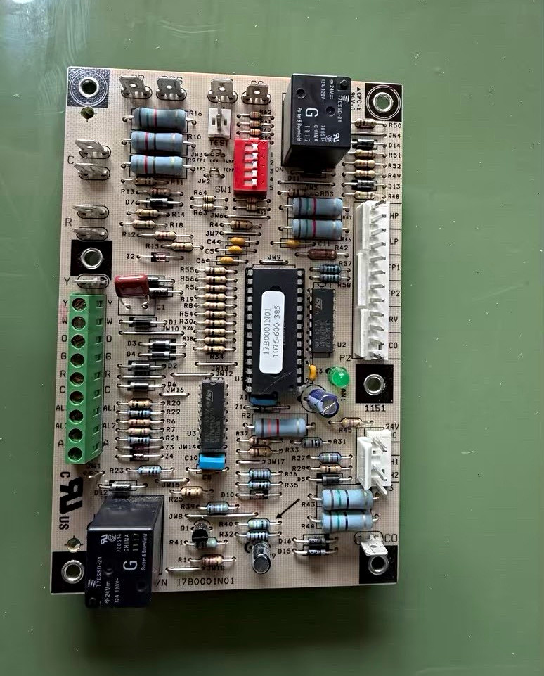 HVAC Control Board PCB 17B0001N01 1076-600 385 24V Corded Electric