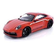 MINICHAMPS 1:18 Porsche 911 (992) Carrera 4S 2019  "Orange"