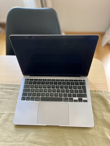 Apple MacBook Air 13 Zoll (256GB SSD, Apple M1, 16GB RAM) Laptop - Space Grau - - 第 6/7 張圖片