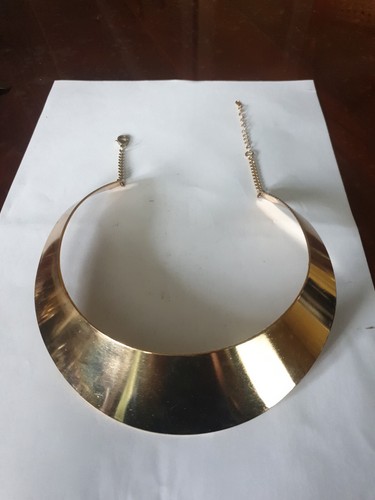 Collier Fantaisie Tour De Cou Argenté - 43cm, Occasion (peu Porté)