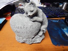 Grabschmuck Katze
