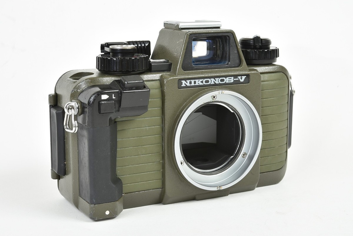 Nikon Nikonos V Green Underwater 35mm F/2.5 Film Camera