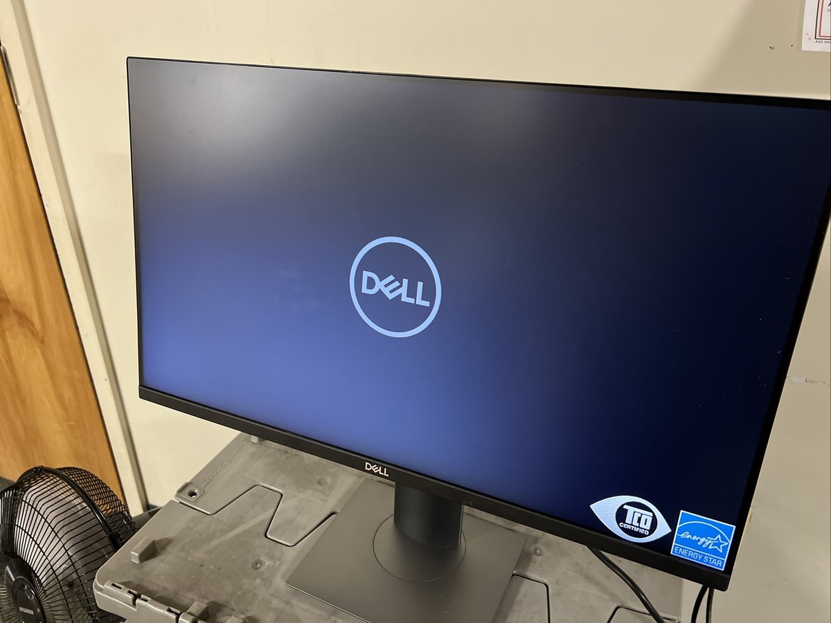 Dell P2419Hc Infinity edge 24 inch LCD Monitor USB-C HDMI DP FHD IPS 16:9