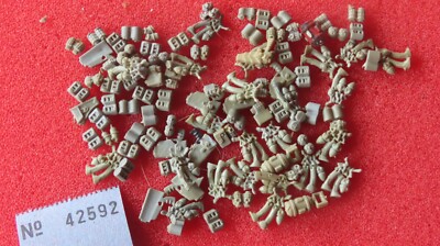 Lot de 10 figurines de 150 pièces Games Workshop Warhammer 40k - Space