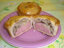 Home made pork, apple & stuffing pies x 4 Excellent quality