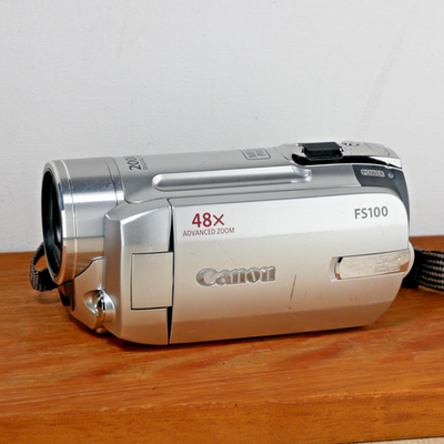 #ad #ad Canon FS100 Digital Camcorder Silver *Parts Repair* AS IS $8.95