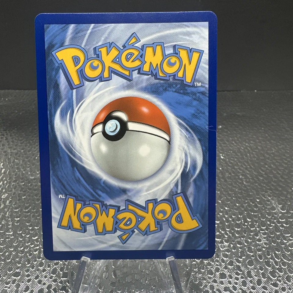 Pokemon - Skuntank V (Alternate Full Art) - 181/195 - Silver Tempest - Holo NM - Image 2 of 4