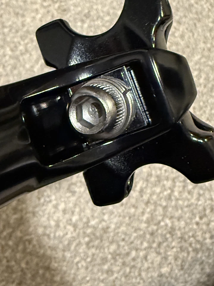 Nitto S65 Layback Alloy Seatpost  | 27.2mm Clamp | 250mm Length | Black - Image 3 of 4