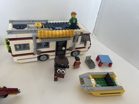 LEGO Creator 31077, 31073, 31052