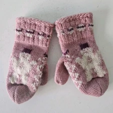 Vintage handmade pink snowman knit baby gloves mittens holiday winter keepsake