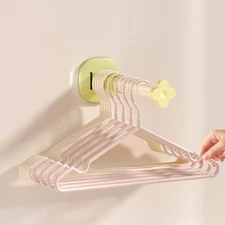 Hanger Storage Rack No-Drill Suction Cup Installation Retractable And Adjustable