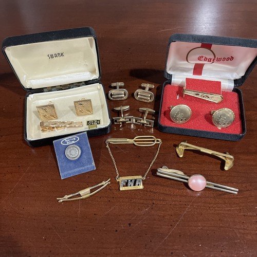Vintage Manschettenknöpfe und Krawattennadel Sets Swank, Spiffy, Hickok, Eisbahn = Les, andere