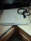 Xbox one S console, does turn on — photo 3