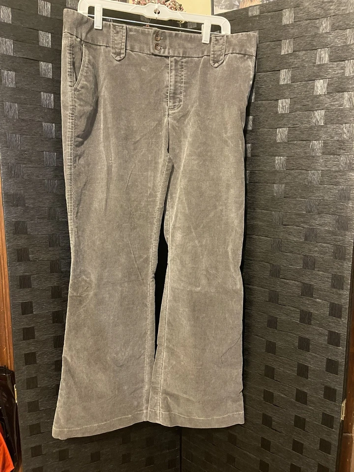 Gap Stretch Jeans Women’s Size 12 Gray Stretch Cotton Corduroy Flare Denim  - Image 3 of 4