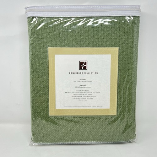 New Concierge Collection 100% Egyptian Cotton King Blanket Sage Green