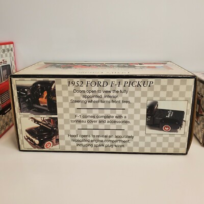 Rare Snap-On Tools 1950's Garage Display & Matching Vehicles Set 1