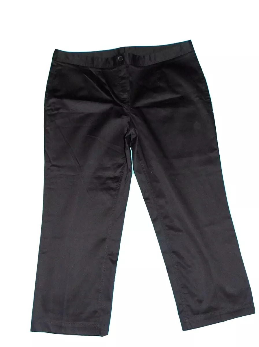 NWOT WOMEN S 16 CLASSIC BLACK SLIMMING FLAT FRONT MID CALF CROPPED