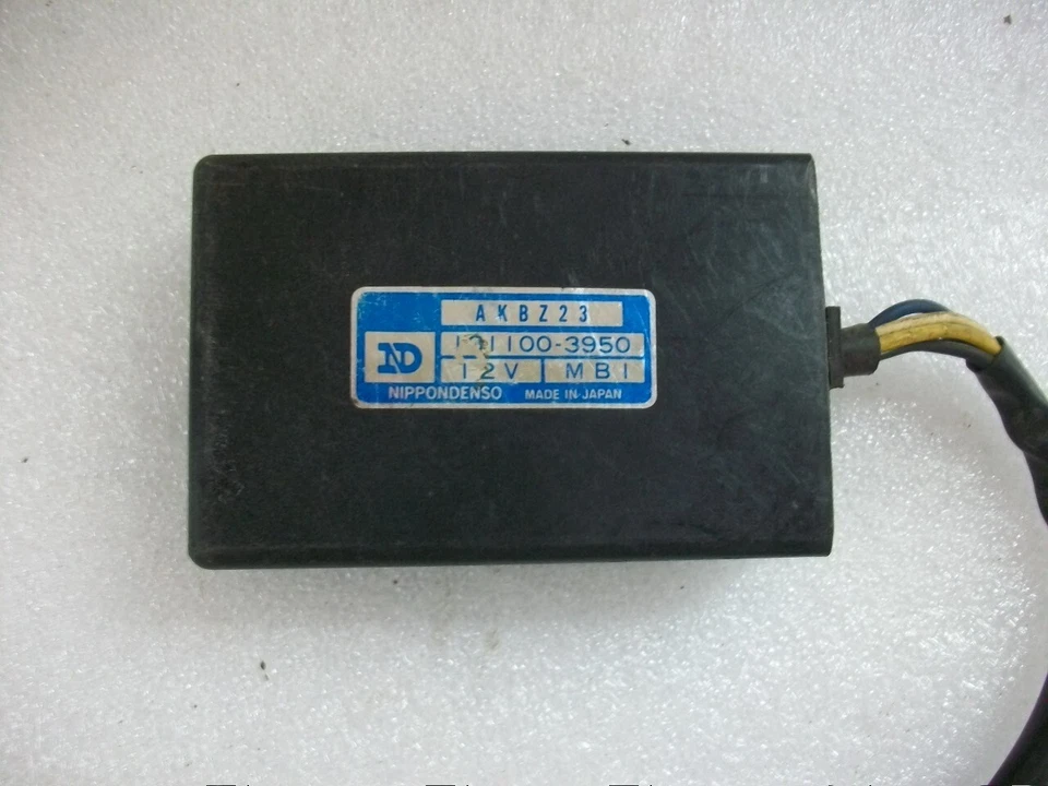 Nice! 1984 Honda VF700C Magna 84-85 VF700F VF700S Sabre Interceptor TESTED - Image 2 of 4