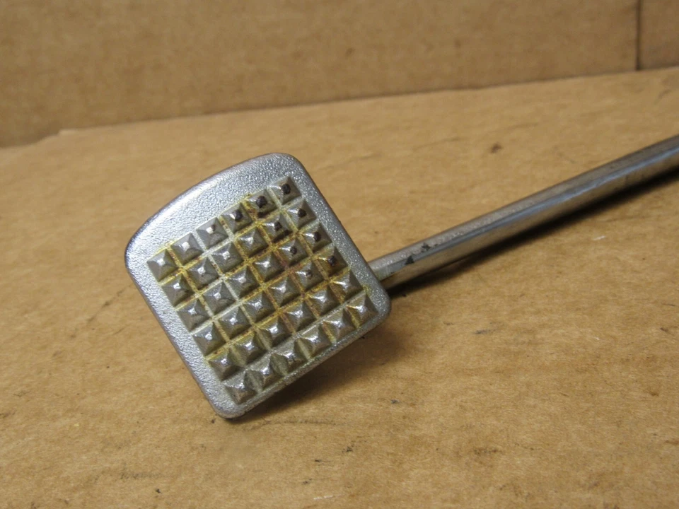 1983 Honda CB1000c Ten Speed Rear Brake Pedal Lever 46500-MG1-000 - Image 2 of 4