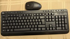 Adesso WKB-1320CB EasyTouch WKB-1320CB Antimicrobial Wireless Keyboard and Mouse
