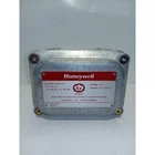 Honeywell 902ex3-c 20a 250-480vac ATEX Piston End Speed Switch