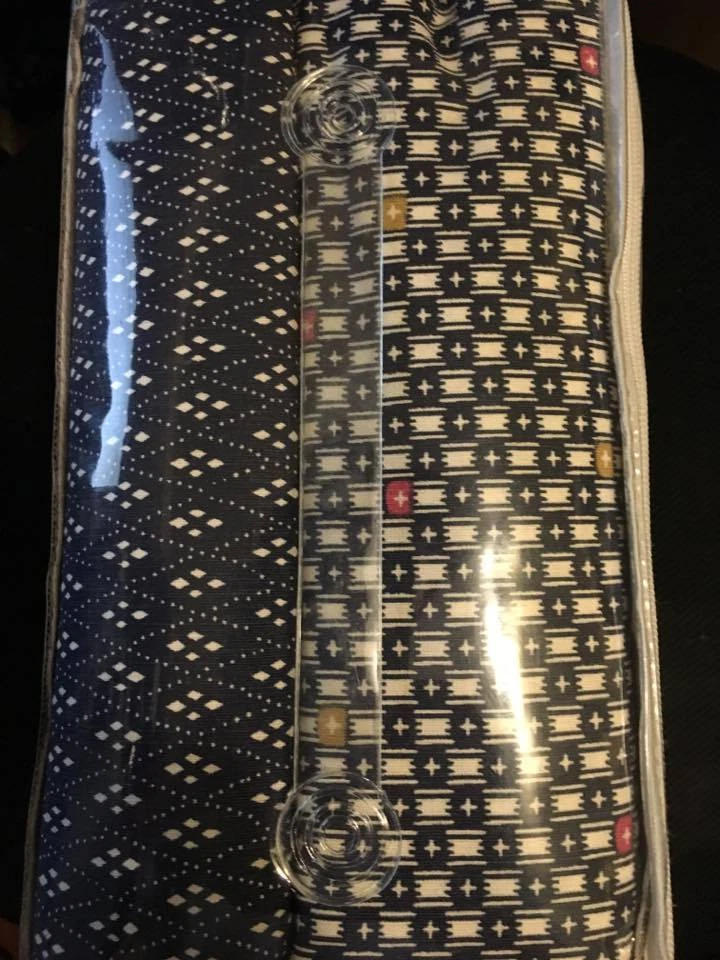 Juego de edredón Surya Japiko tejido algodón king en azul marino Foto 3 de 4