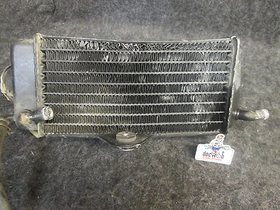 Honda CR250 1987 gebraucht original OEM rechts Einfüllstutzen Seitenkühler CR2883
